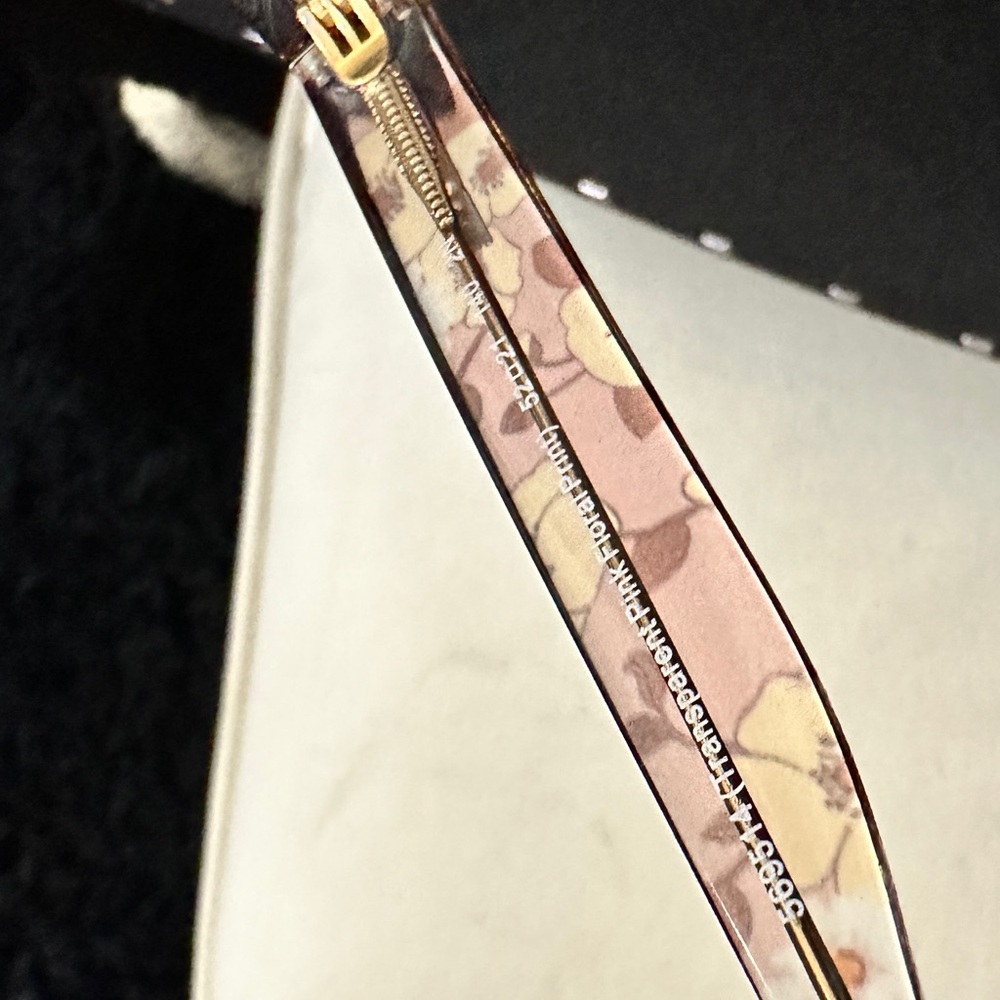New never worn comes with case  Coach sunglasses HC 8318 (C3449) - Picture 3 of 7